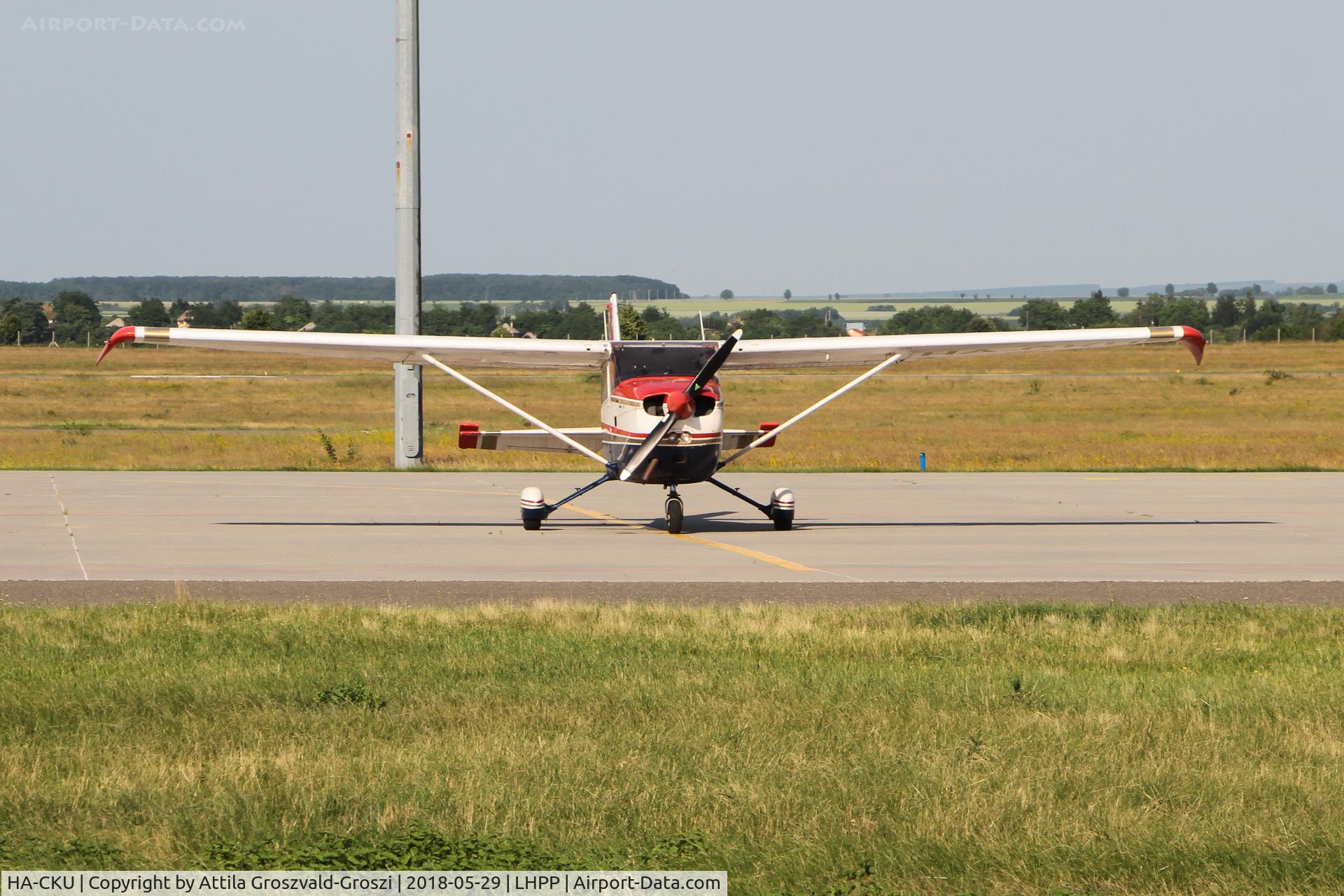 HA-CKU, 1977 Cessna 172N C/N 17269328, LHPP - Pécs-Pogány Airport, Hungary