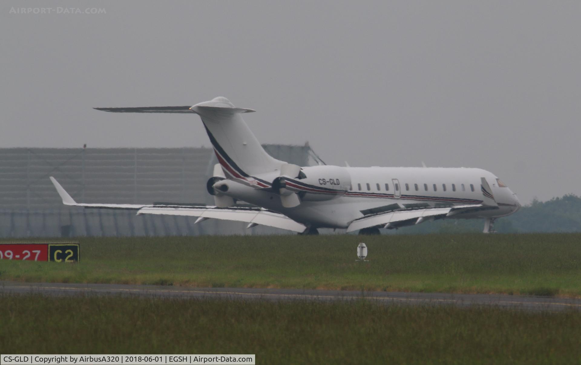 CS-GLD, 2012 Bombardier BD-700-1A10 Global 6000 C/N 9538, Arriving on Rwy 09