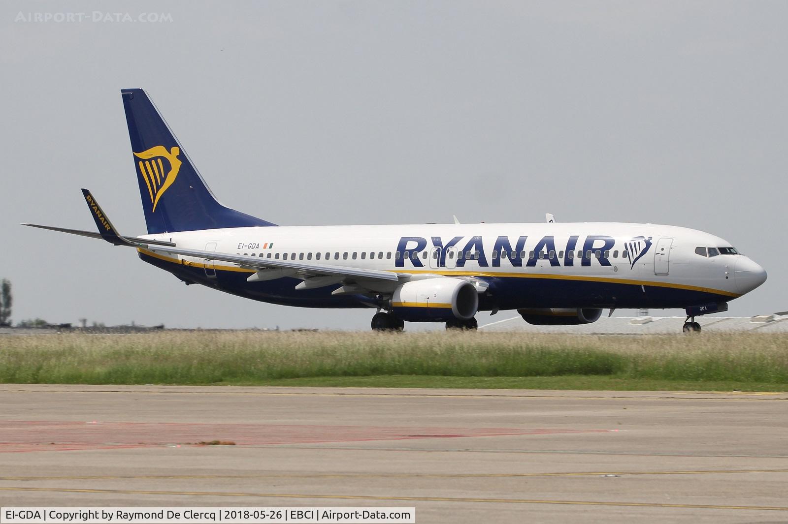 EI-GDA, 2017 Boeing 737-800 C/N 44797, Departing Charleroi-Gosselies.