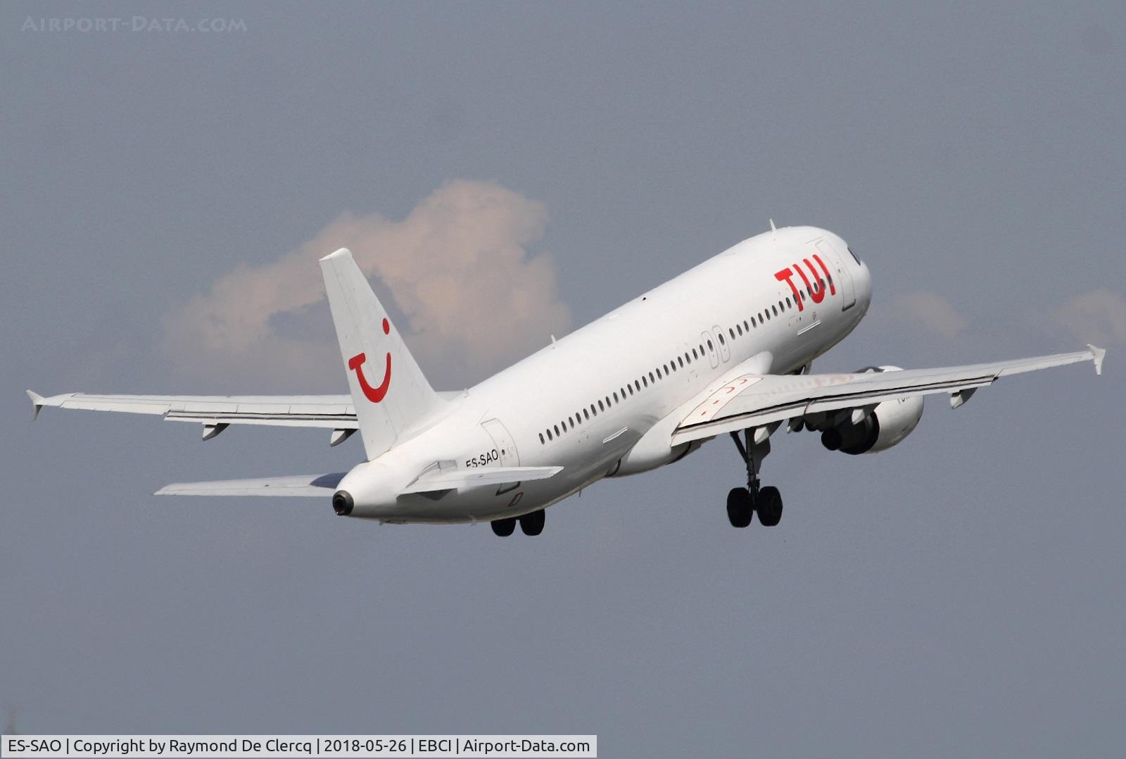 ES-SAO, 1998 Airbus A320-214 C/N 0936, Departing Charleroi-Gosselies.