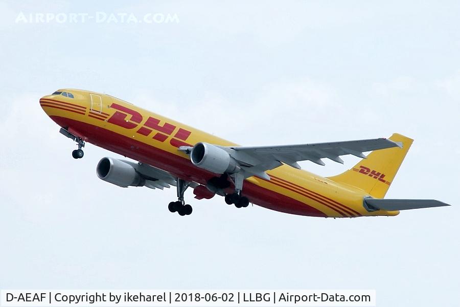 D-AEAF, 2002 Airbus A300B4-622R(F) C/N 836, Cargo flight T/O en-route to Leipzig.
