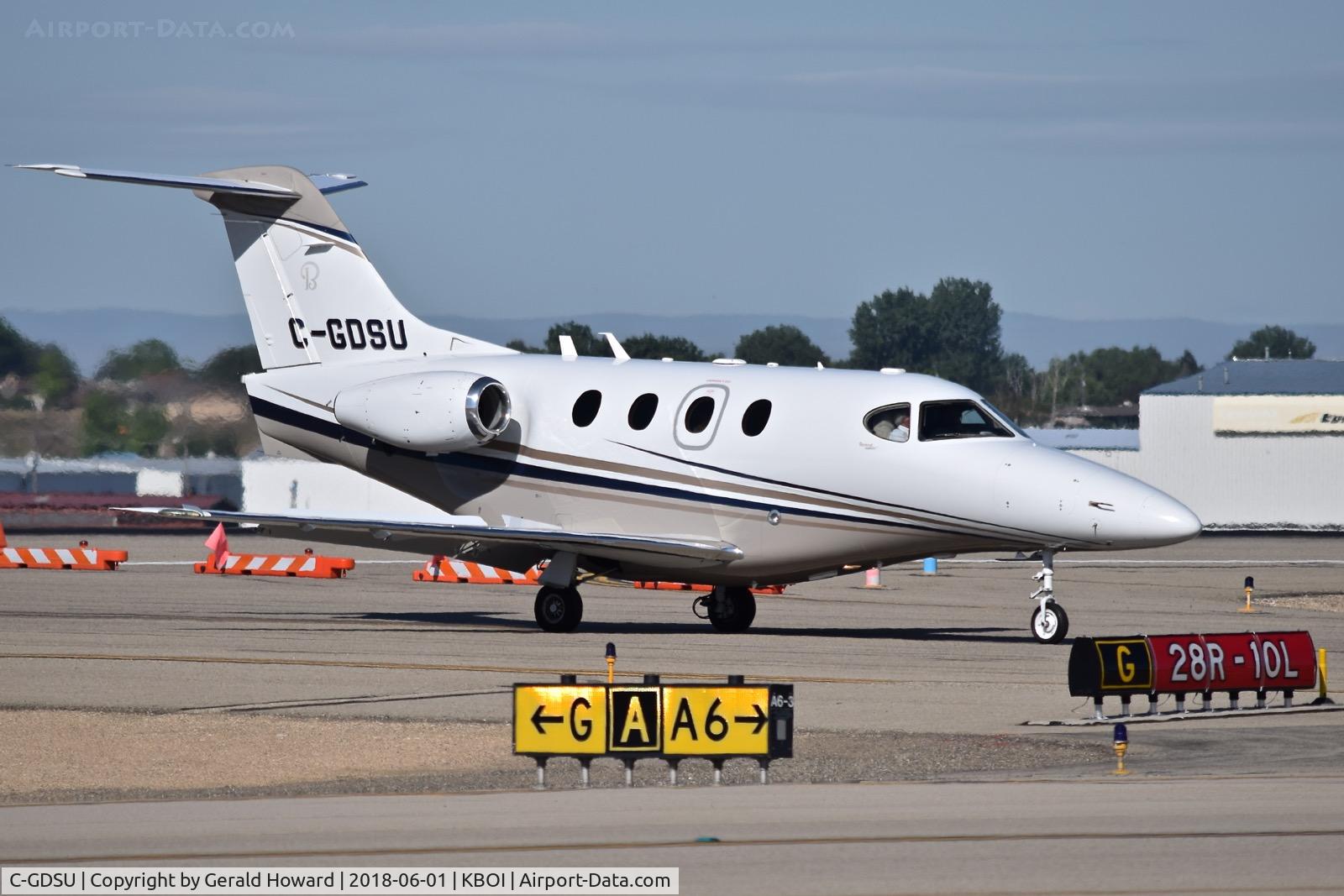 C-GDSU, 2008 Raytheon 390 Premier 1 C/N RB-217, Taxiing to Alpha.