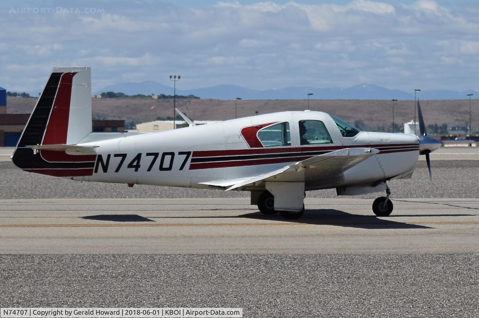 N74707, 1961 Mooney M20B Mark 21 C/N 1707, Taxiing on Alpha.