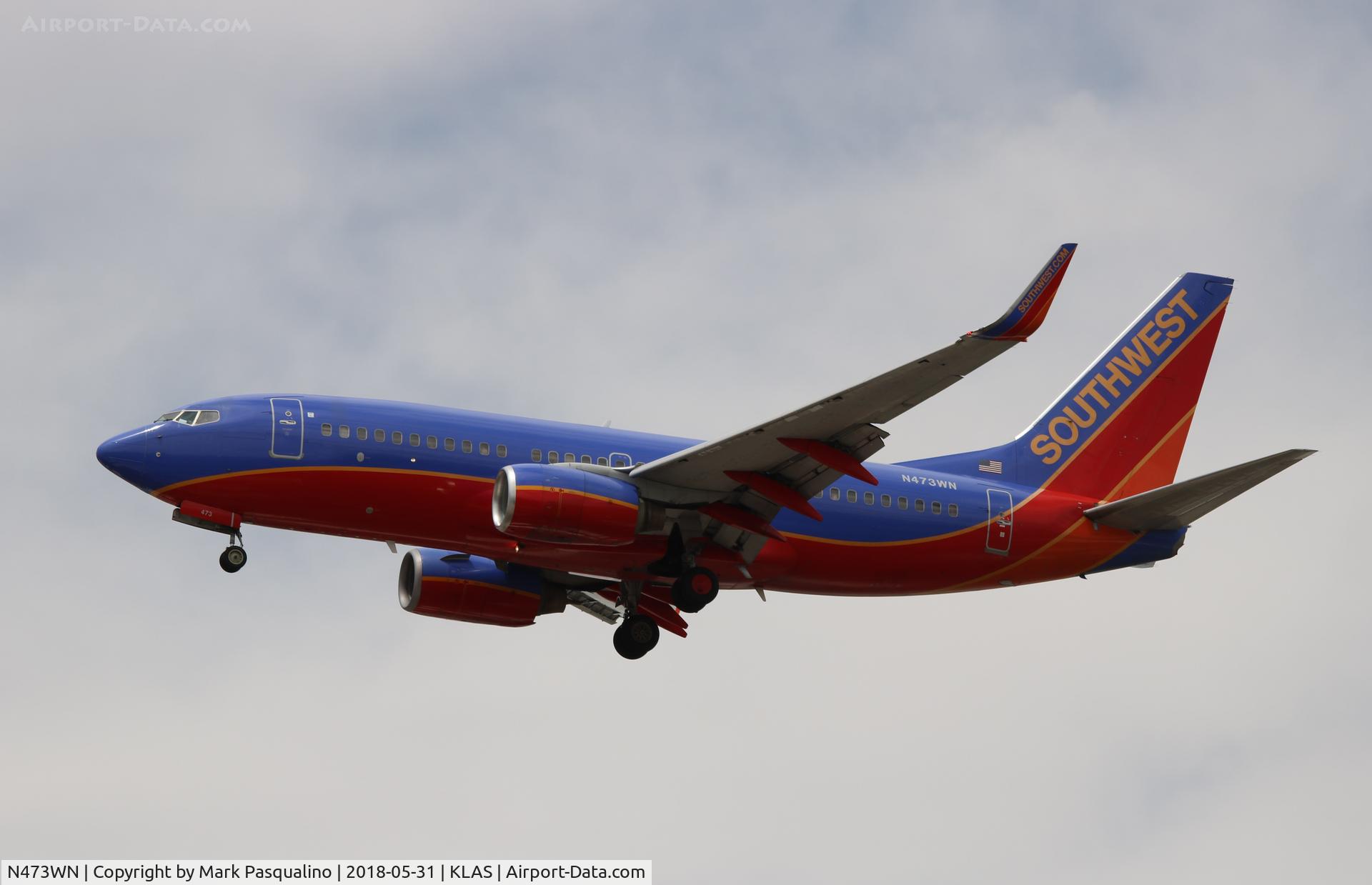 N473WN, 2004 Boeing 737-7H4 C/N 33832, Boeing 737-700