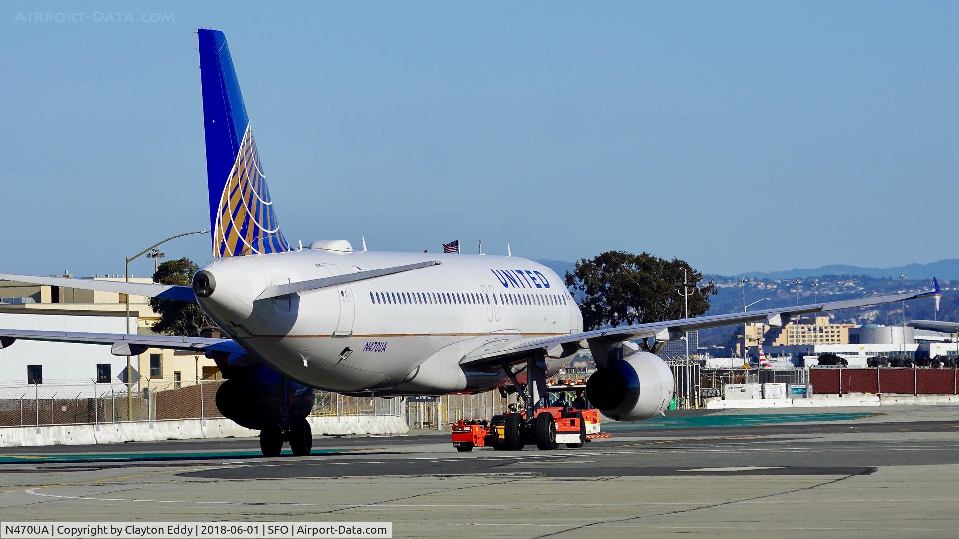 N470UA, 2001 Airbus A320-232 C/N 1427, SFO 2018.
