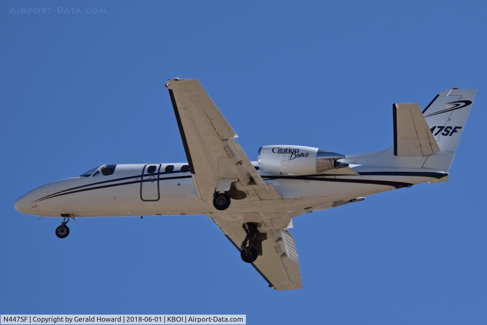 N447SF, 2002 Cessna 550 Citation Bravo C/N 550-1020, Landing RWY 28L.