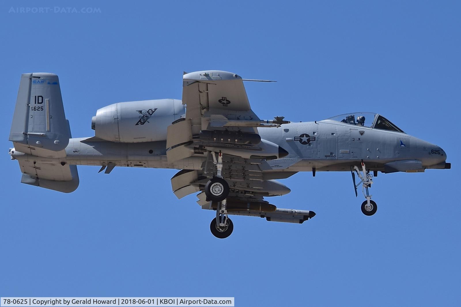 78-0625, 1978 Fairchild Republic A-10C Thunderbolt II C/N A10-0245, Landing RWY 28L.  190th Fighter Sq., 124th Fighter Wing, Idaho ANG.