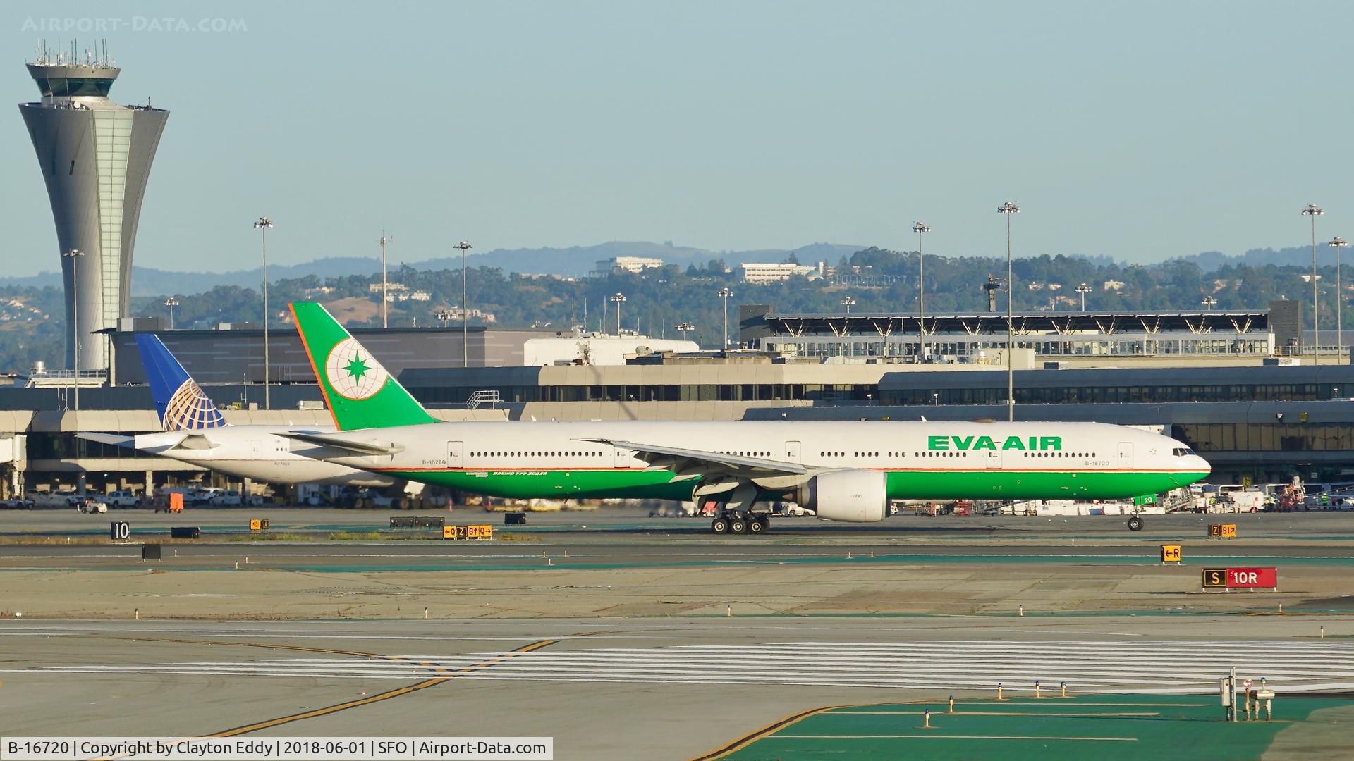 B-16720, 2014 Boeing 777-36N/ER C/N 41820, SFO 2018.