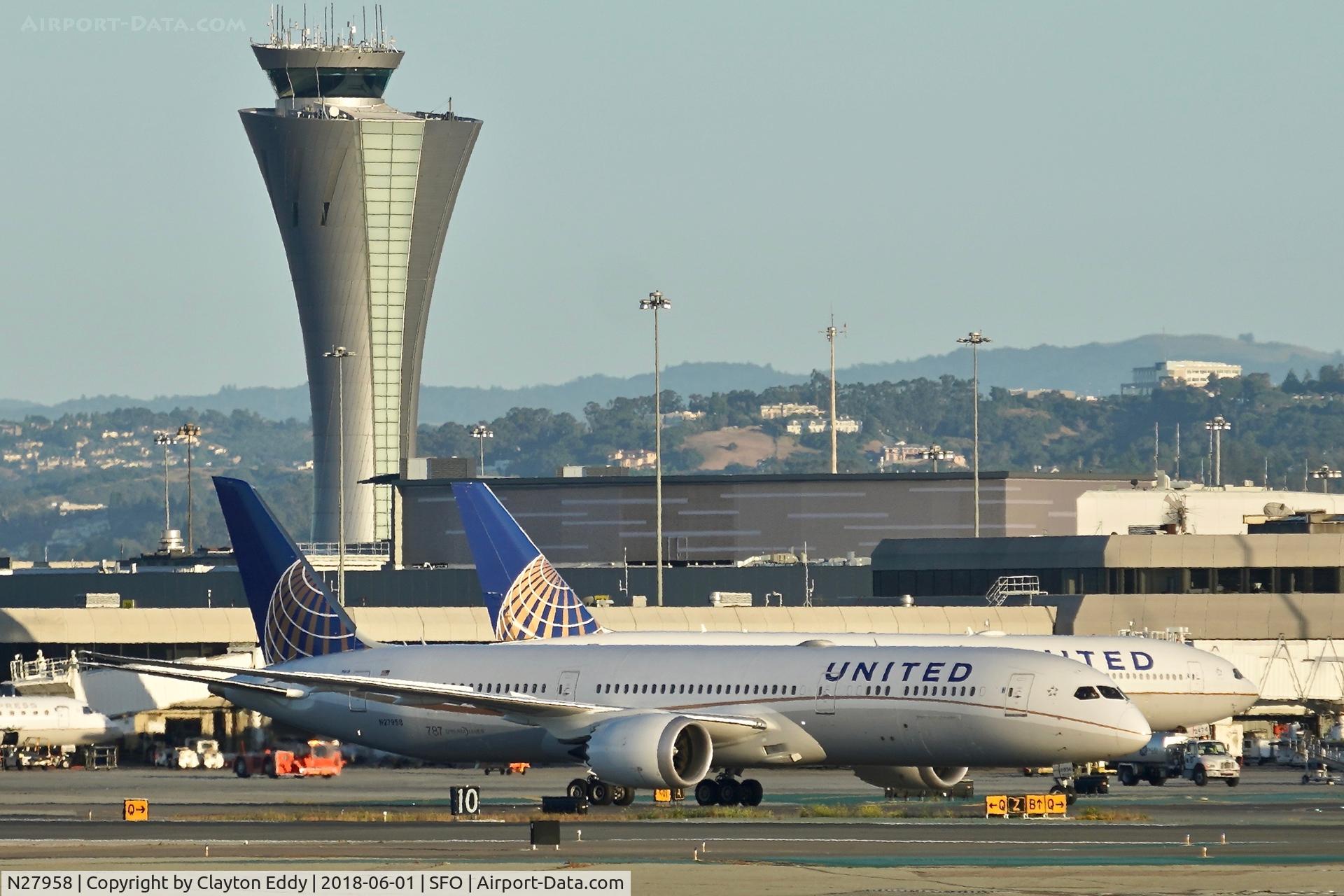 N27958, 2015 Boeing 787-9 Dreamliner C/N 36406, SFO 2018.