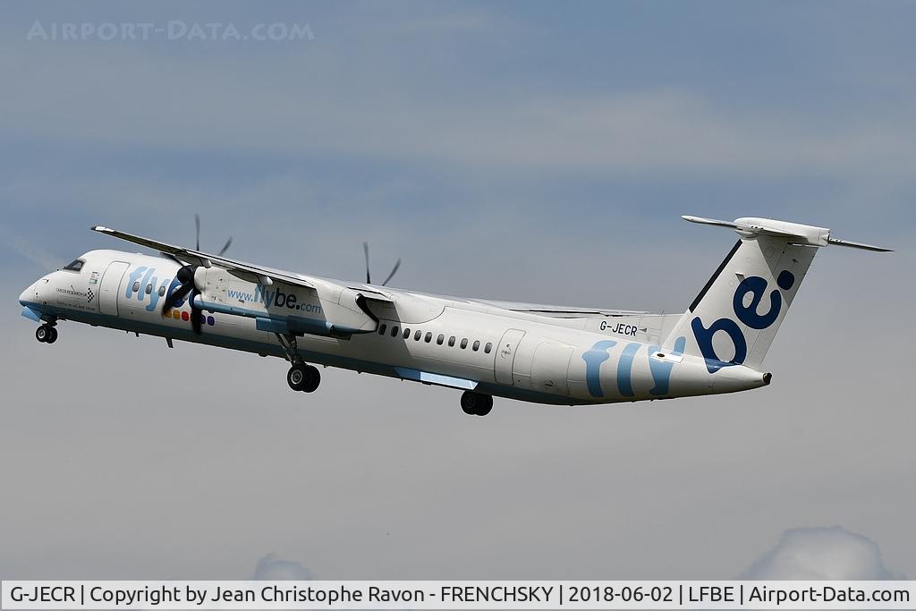 G-JECR, 2006 De Havilland Canada DHC-8-402Q Dash 8 C/N 4139, BE3256 take off to Edimbourg