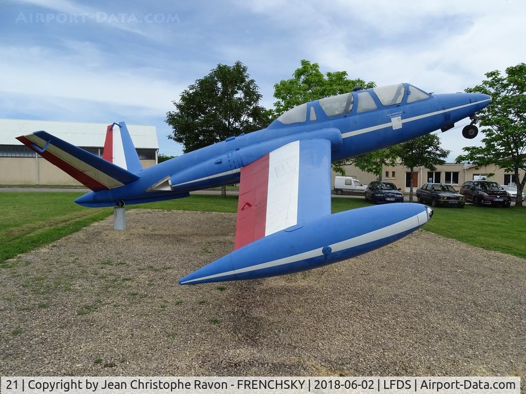 21, Fouga CM-170 Magister C/N 21, aéroclub de Sarlat