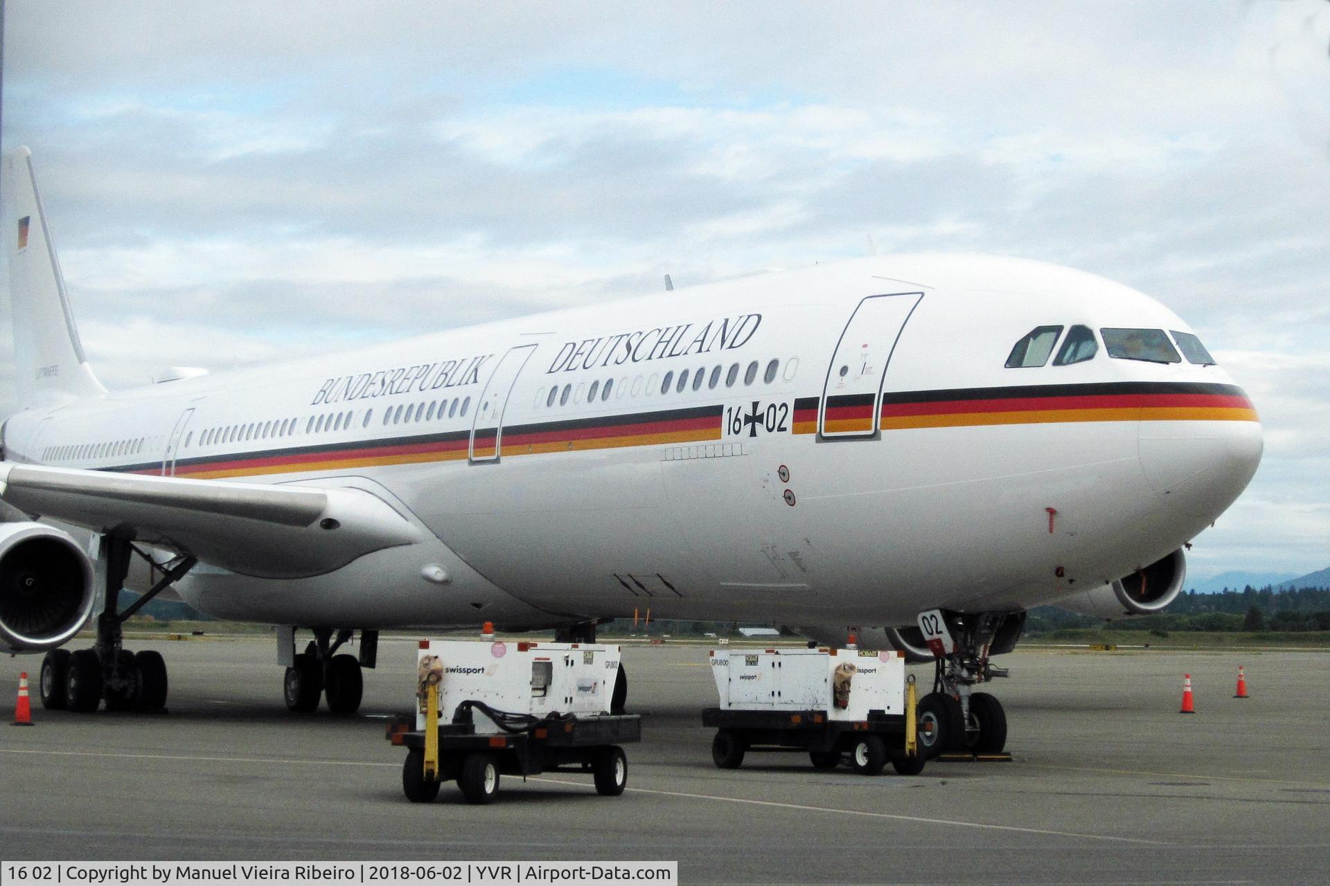 16 02, 2000 Airbus A340-313X C/N 355, In Vancouver for the G7 meeting at Whistler,BC