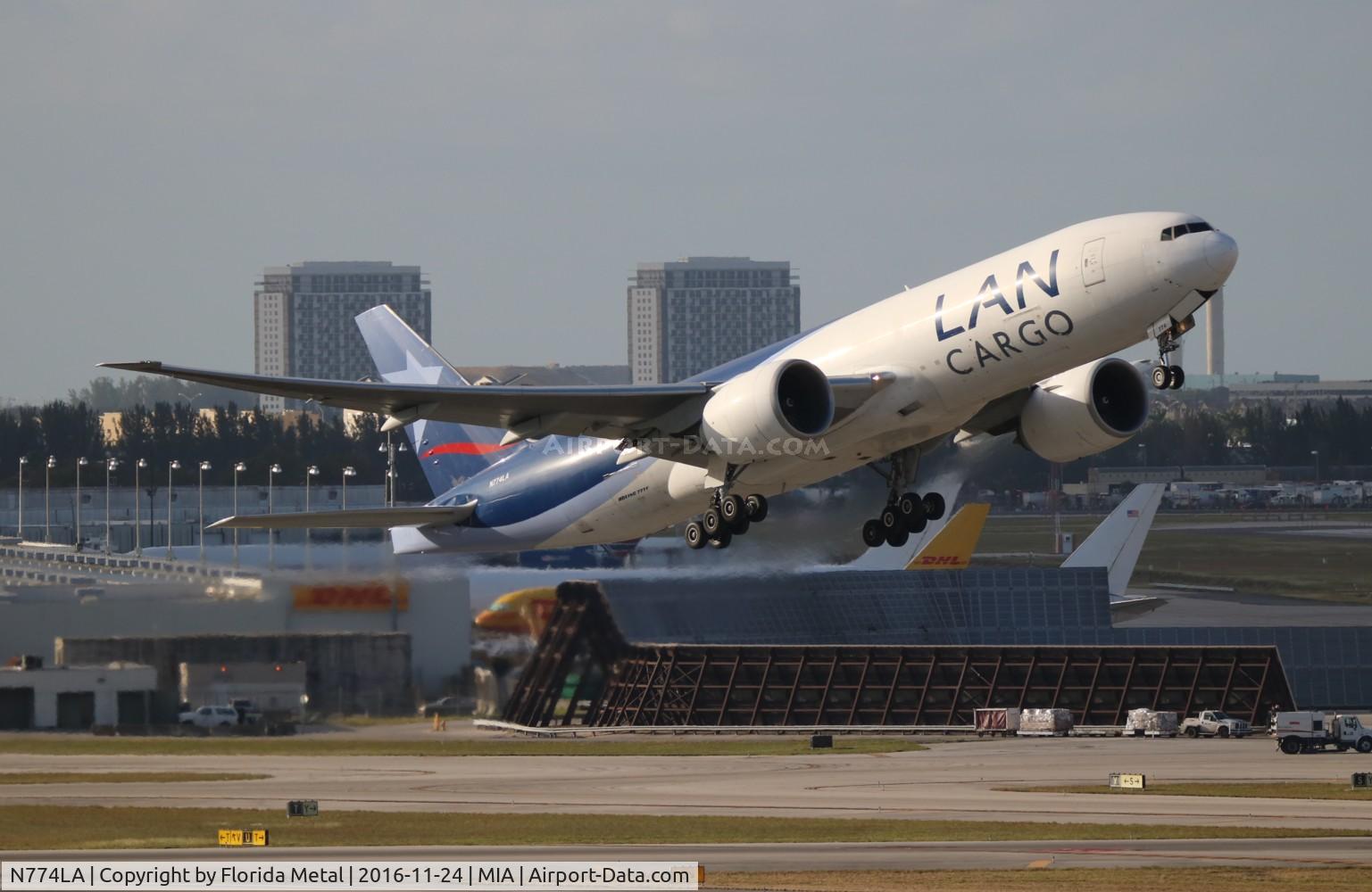 N774LA, 2009 Boeing 777-F6N C/N 37710, LAN Cargo