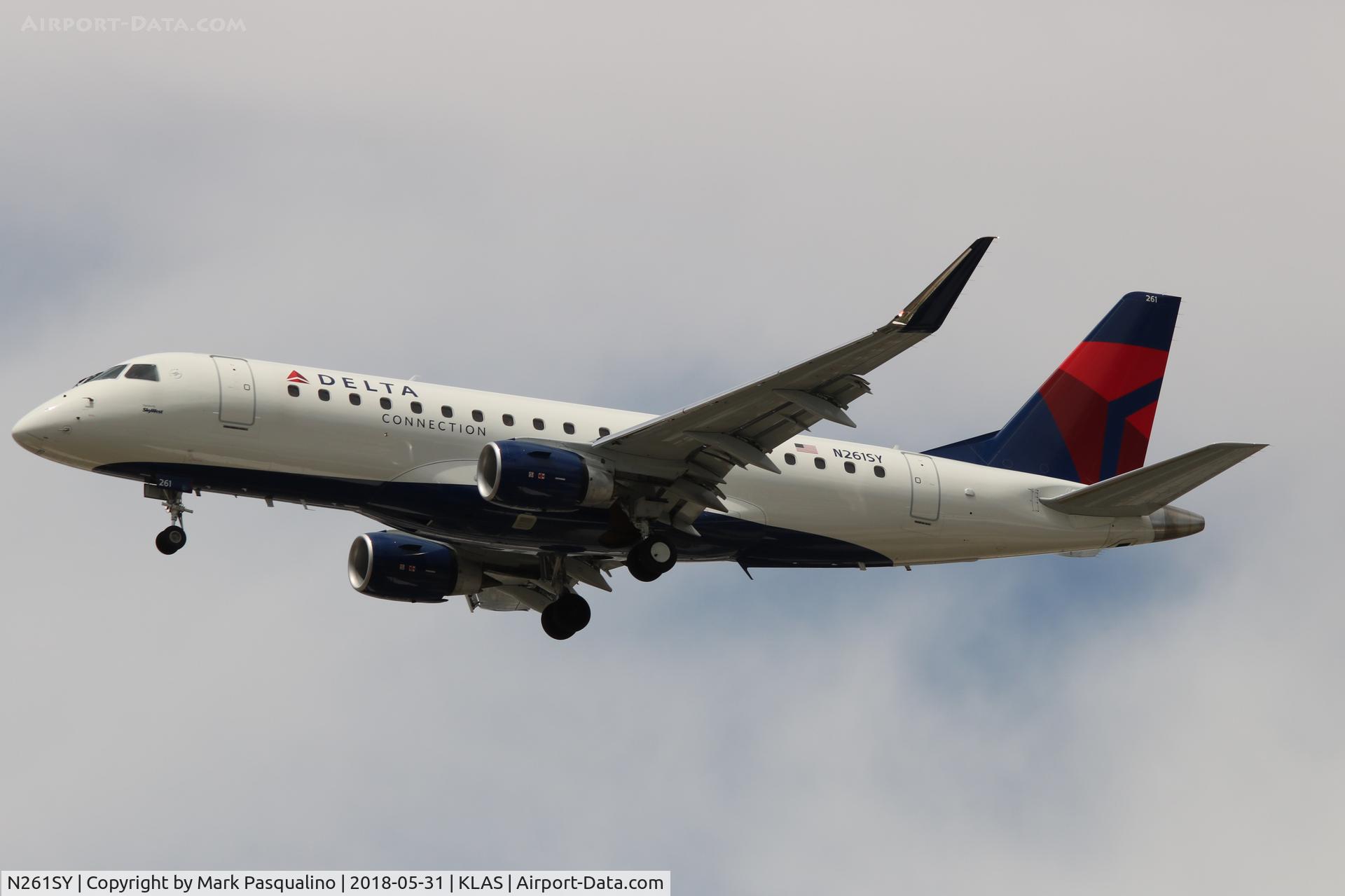 N261SY, 2017 Embraer 175LR (ERJ-170-200LR) C/N 17000704, ERJ 170-200 LR
