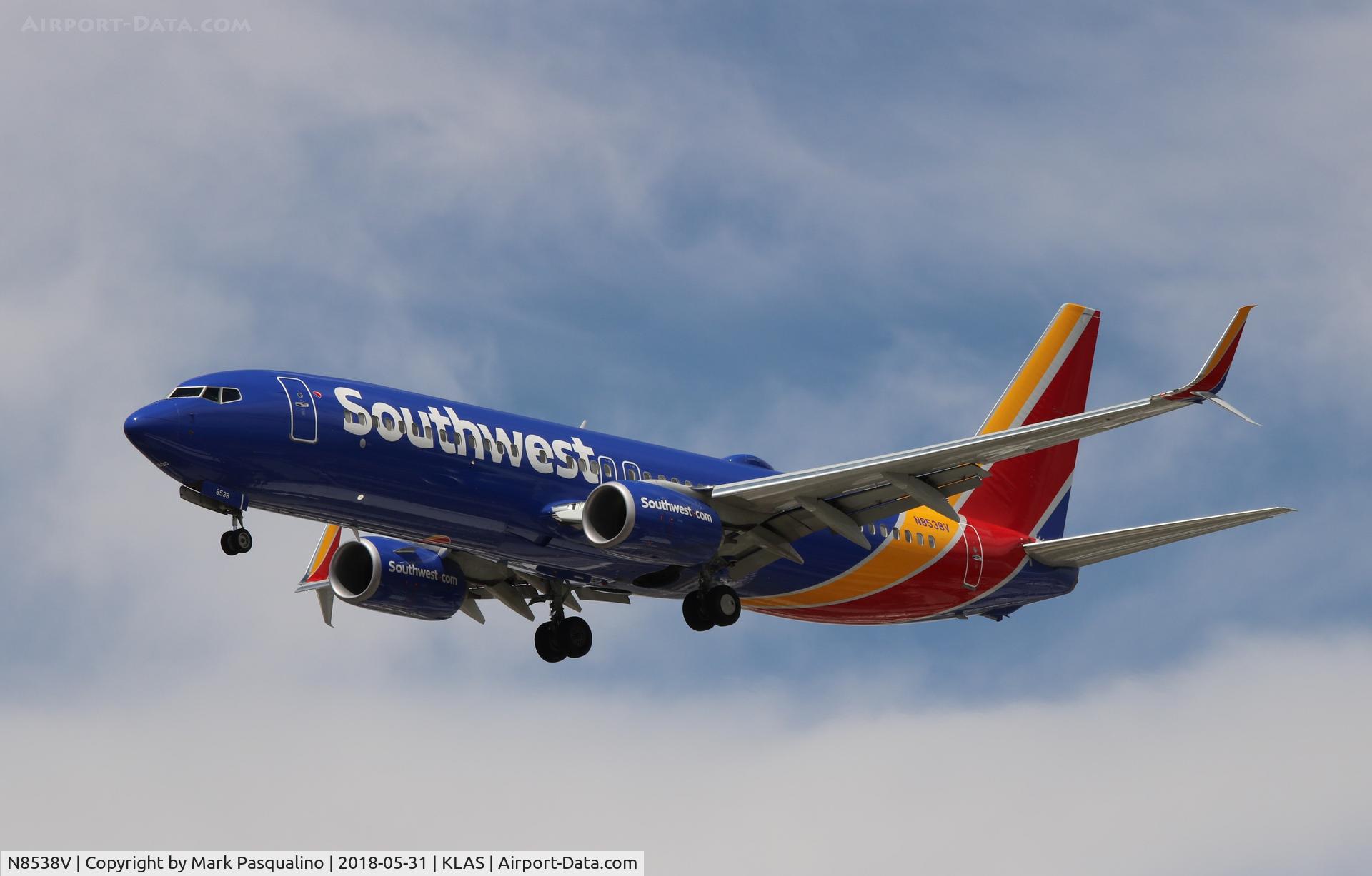 N8538V, 2017 Boeing 737-8H4 C/N 63586, Boeing 737-800