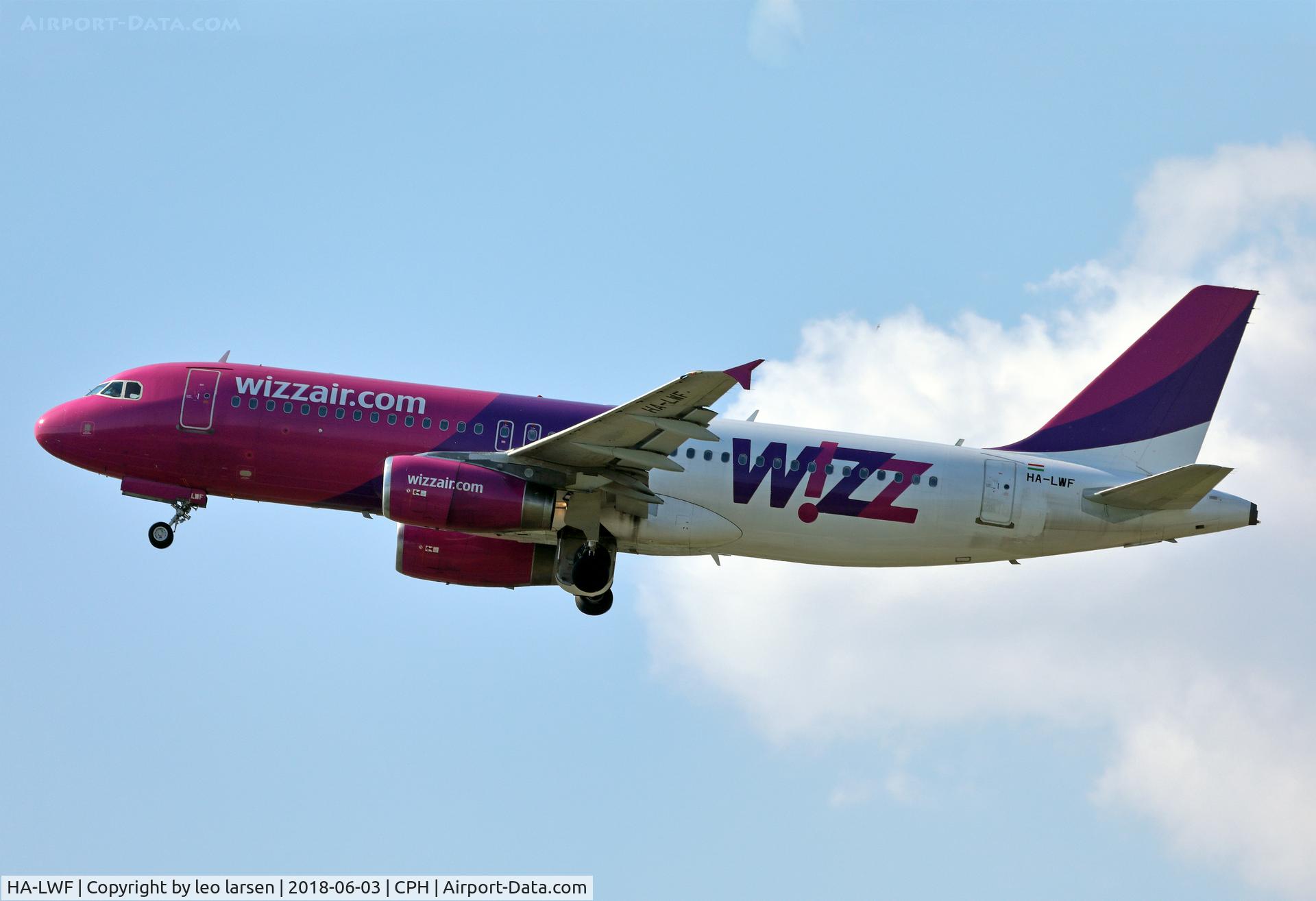 HA-LWF, 2008 Airbus A320-232 C/N 3562, Copenhagen 3.6.2018