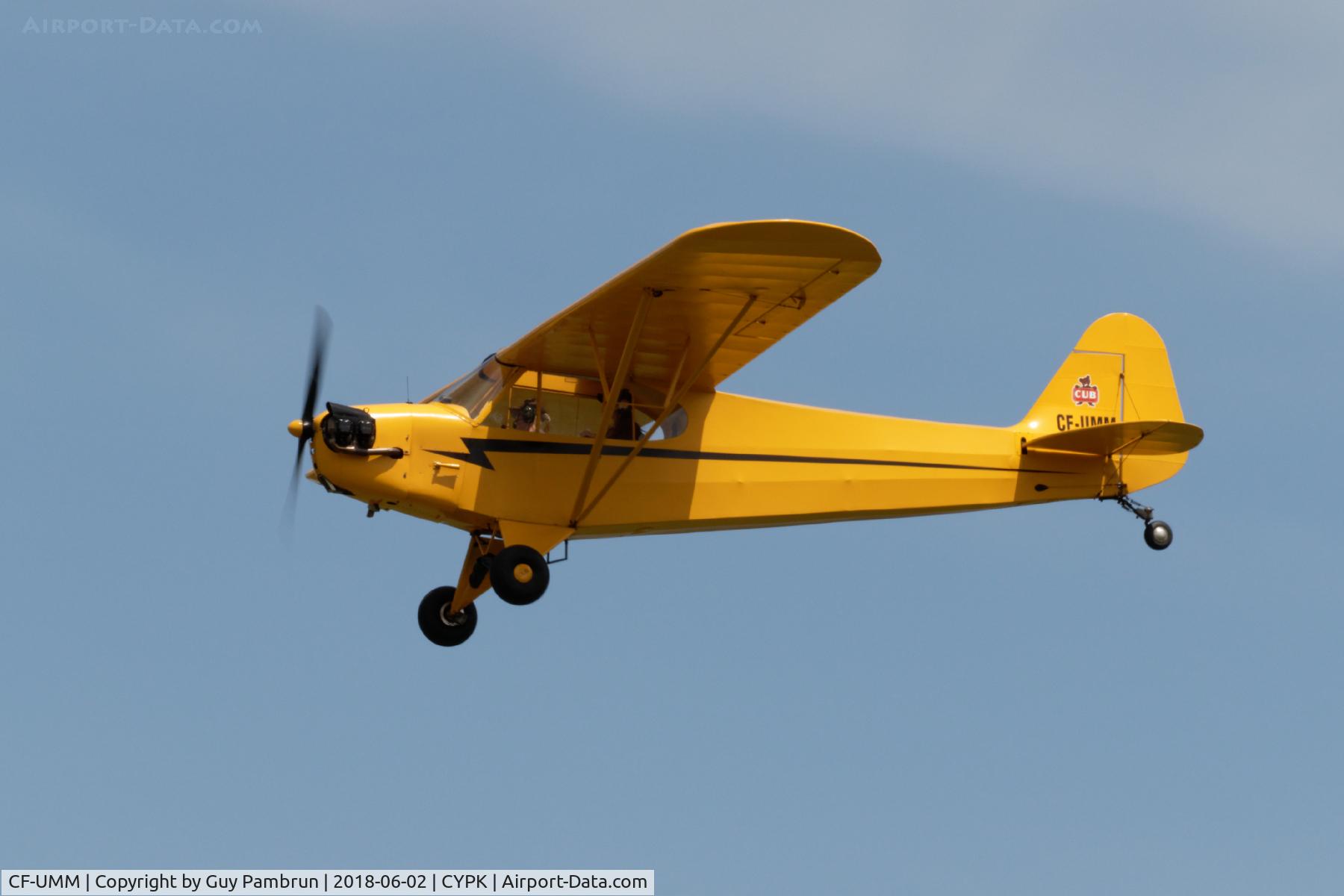 CF-UMM, 1941 Piper J3C-65 Cub Cub C/N 6411, Landing