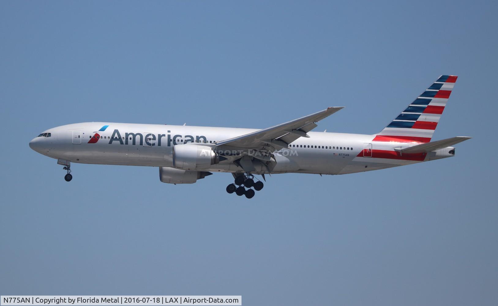 N775AN, 1999 Boeing 777-223 C/N 29584, American