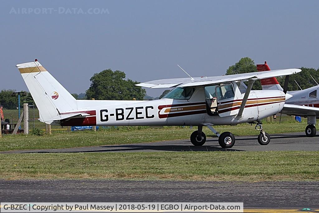 G-BZEC, 1980 Cessna 152 II C/N 15284475, Based @ Wolverhampton. Ex:-N4655M.