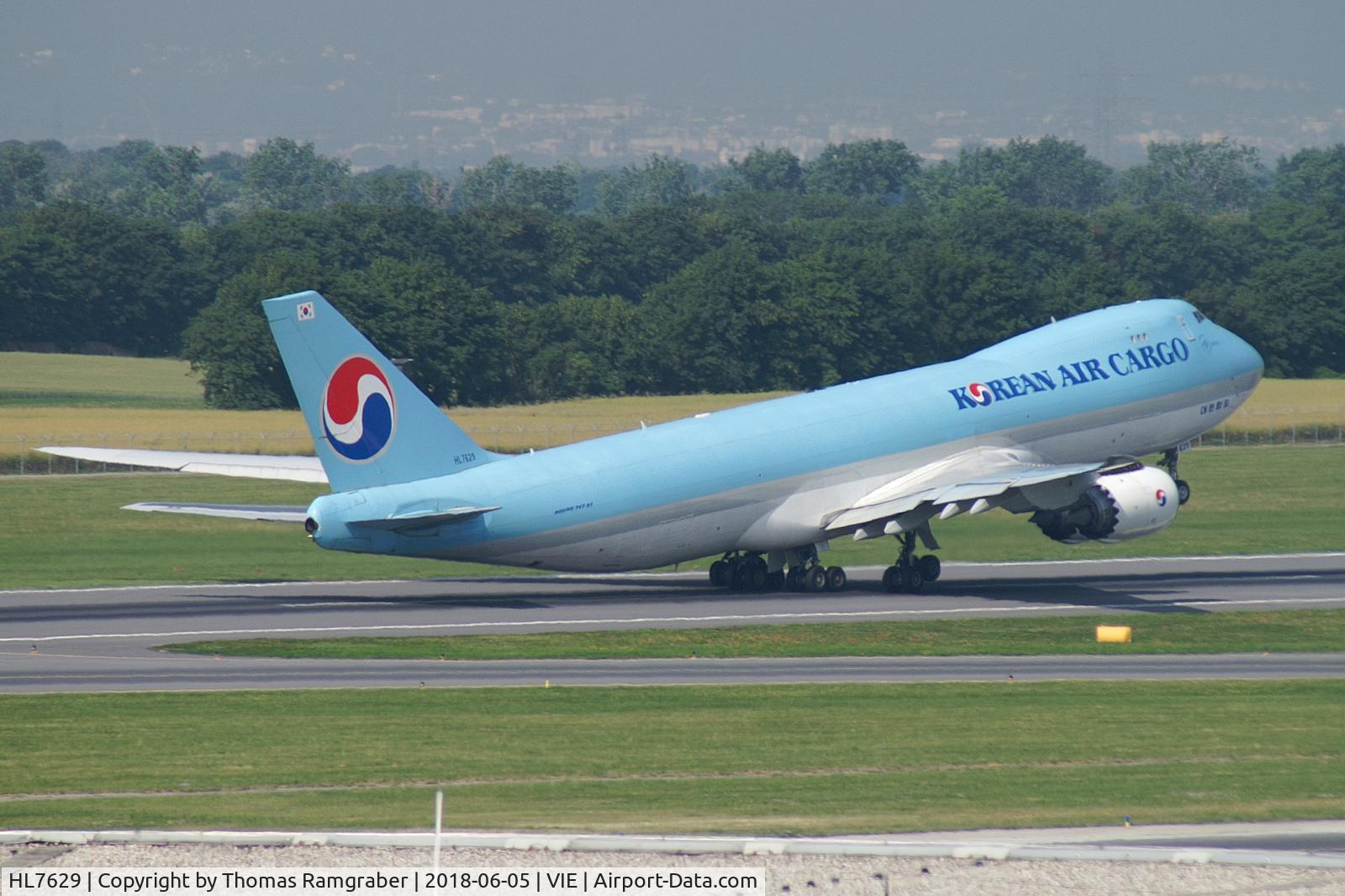 HL7629, 2015 Boeing 747-8B5(F) C/N 37657, Korean Air Cargo Boeing 777-300