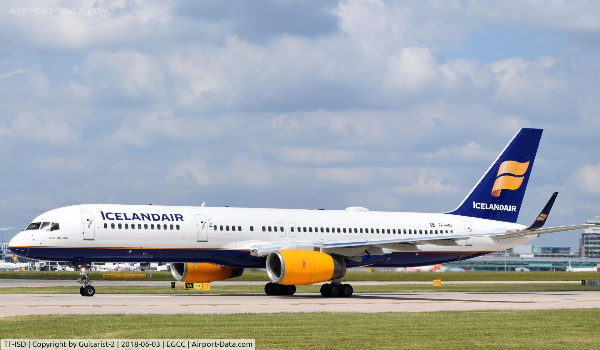 TF-ISD, 1991 Boeing 757-223 C/N 24596, At Manchester