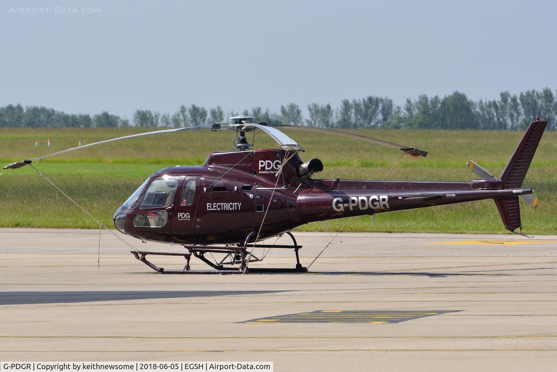 G-PDGR, 1991 Aerospatiale AS-350B-2 Ecureuil C/N 2559, Arriving for night stop.