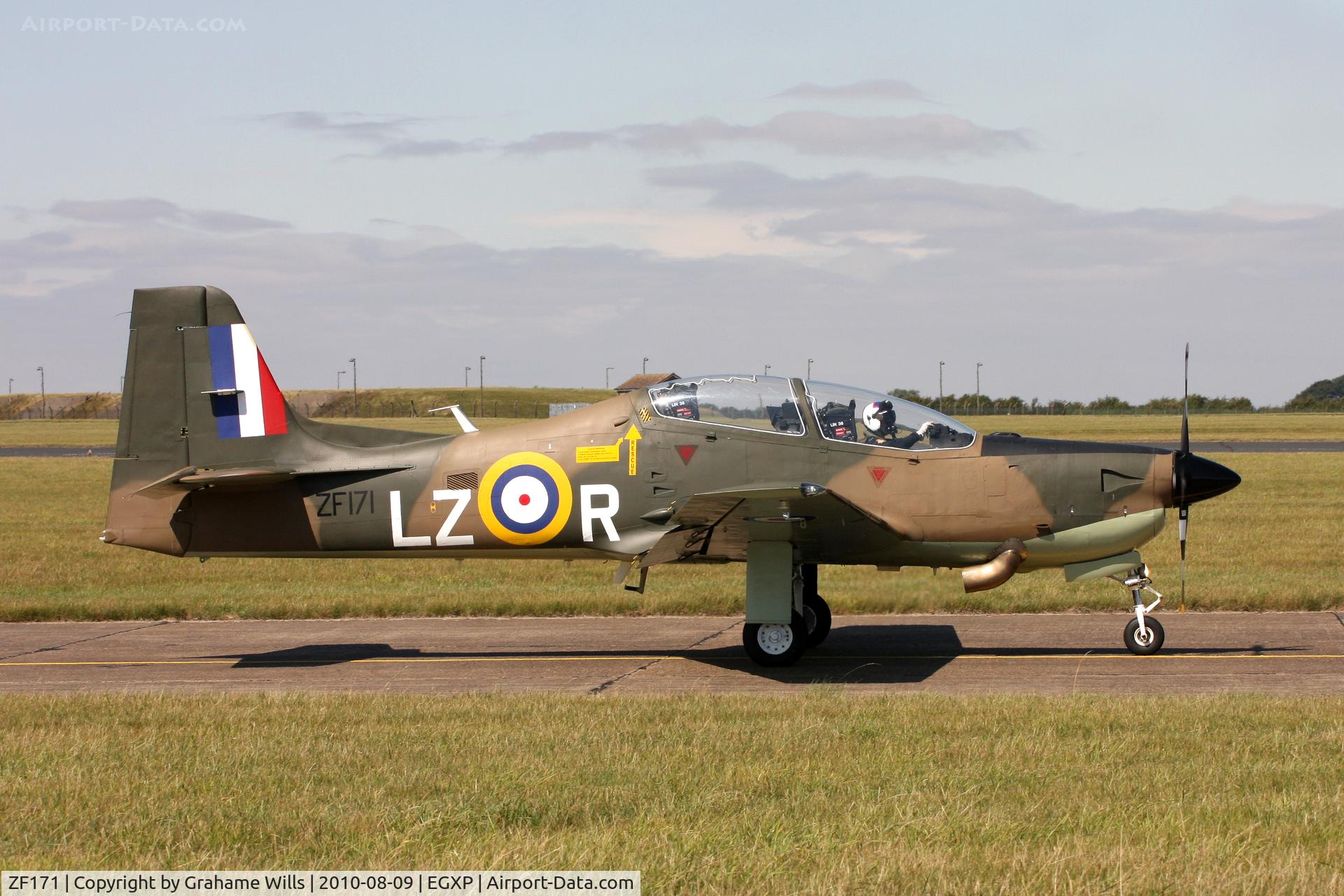 ZF171, 1989 Short S-312 Tucano T1 C/N S023/T23, Shorts Tucano T1 ZF171 1 FTS RAF Scampton 9/8/10