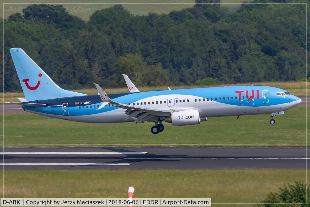 D-ABKI, 2009 Boeing 737-86J C/N 37748, Boeing 737-86J