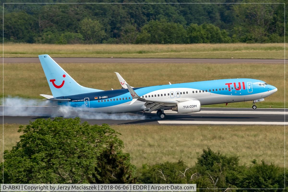 D-ABKI, 2009 Boeing 737-86J C/N 37748, Boeing 737-86J