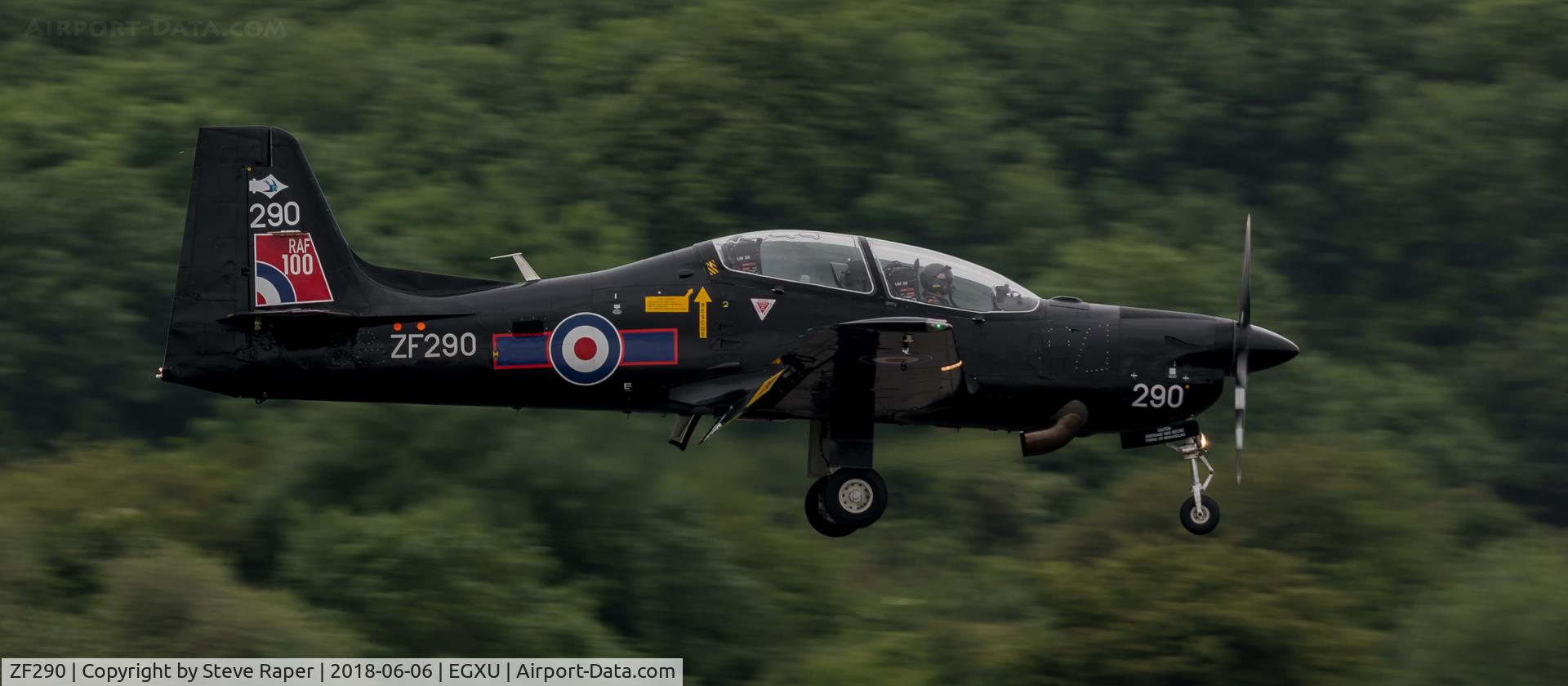ZF290, 1991 Short S-312 Tucano T1 C/N S088/T61, Finals for 03 at Linton sporting the RAF100 tail paint-job.
