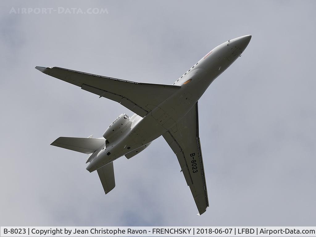 B-8023, 2011 Dassault Falcon 7X C/N 133, take off runway 11