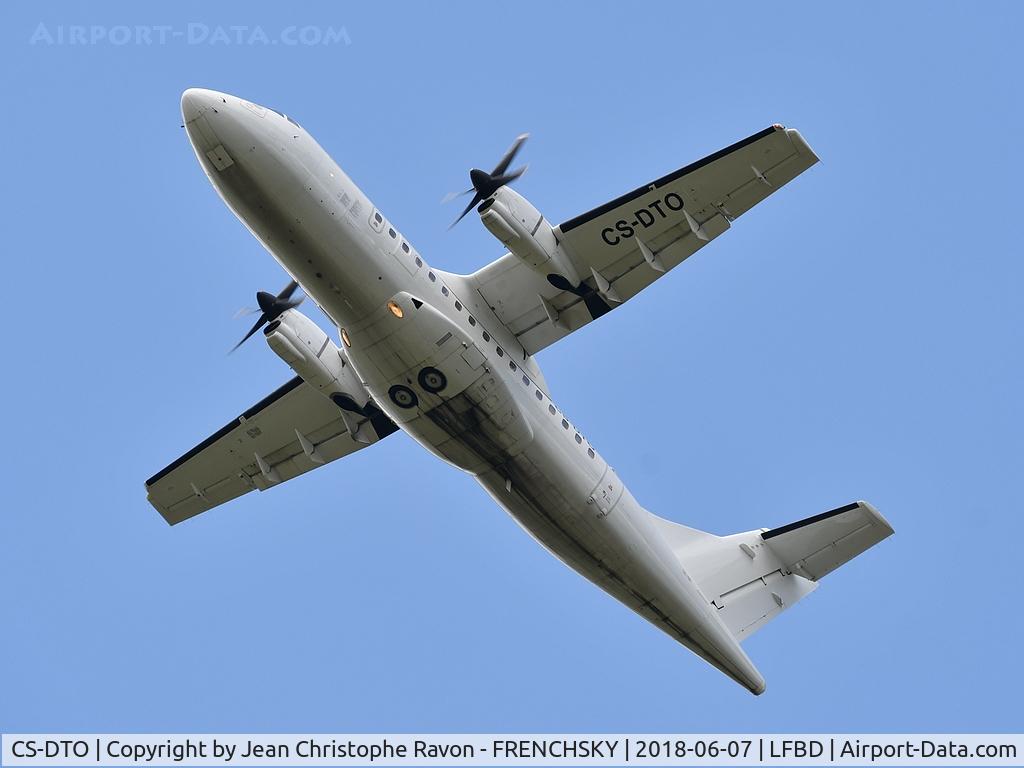 CS-DTO, 1988 ATR 42-300 C/N 095, CE43 tke off to Brest