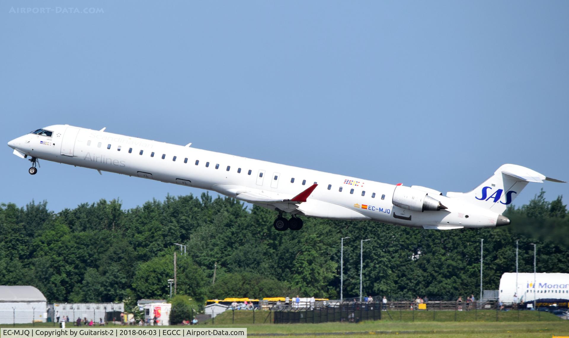 EC-MJQ, 2016 Bombardier CRJ-1000 (CL-600-2E25) C/N 19047, At Manchester