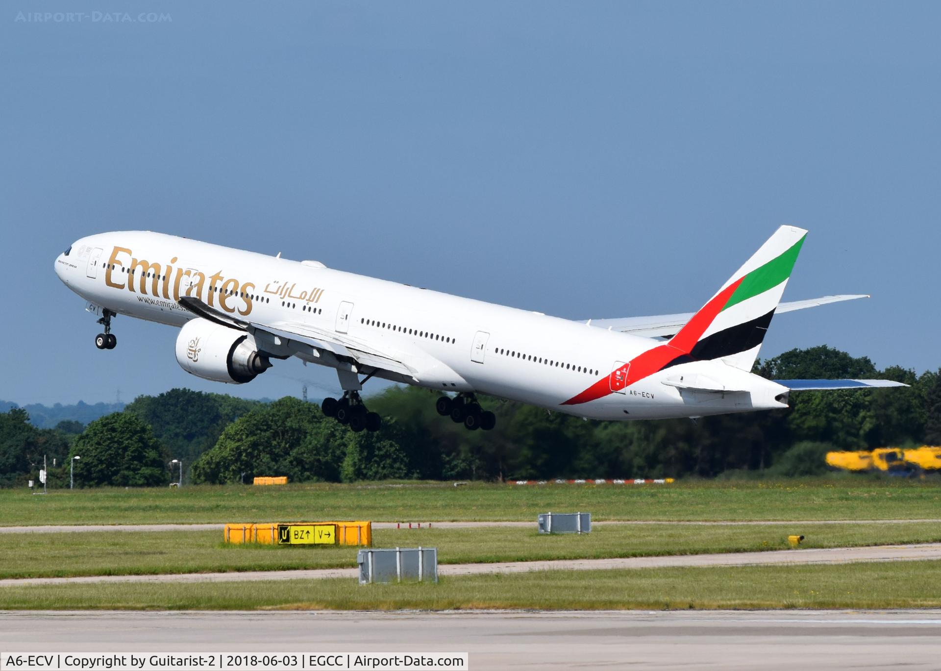 A6-ECV, 2009 Boeing 777-31H/ER C/N 35594, At Manchester