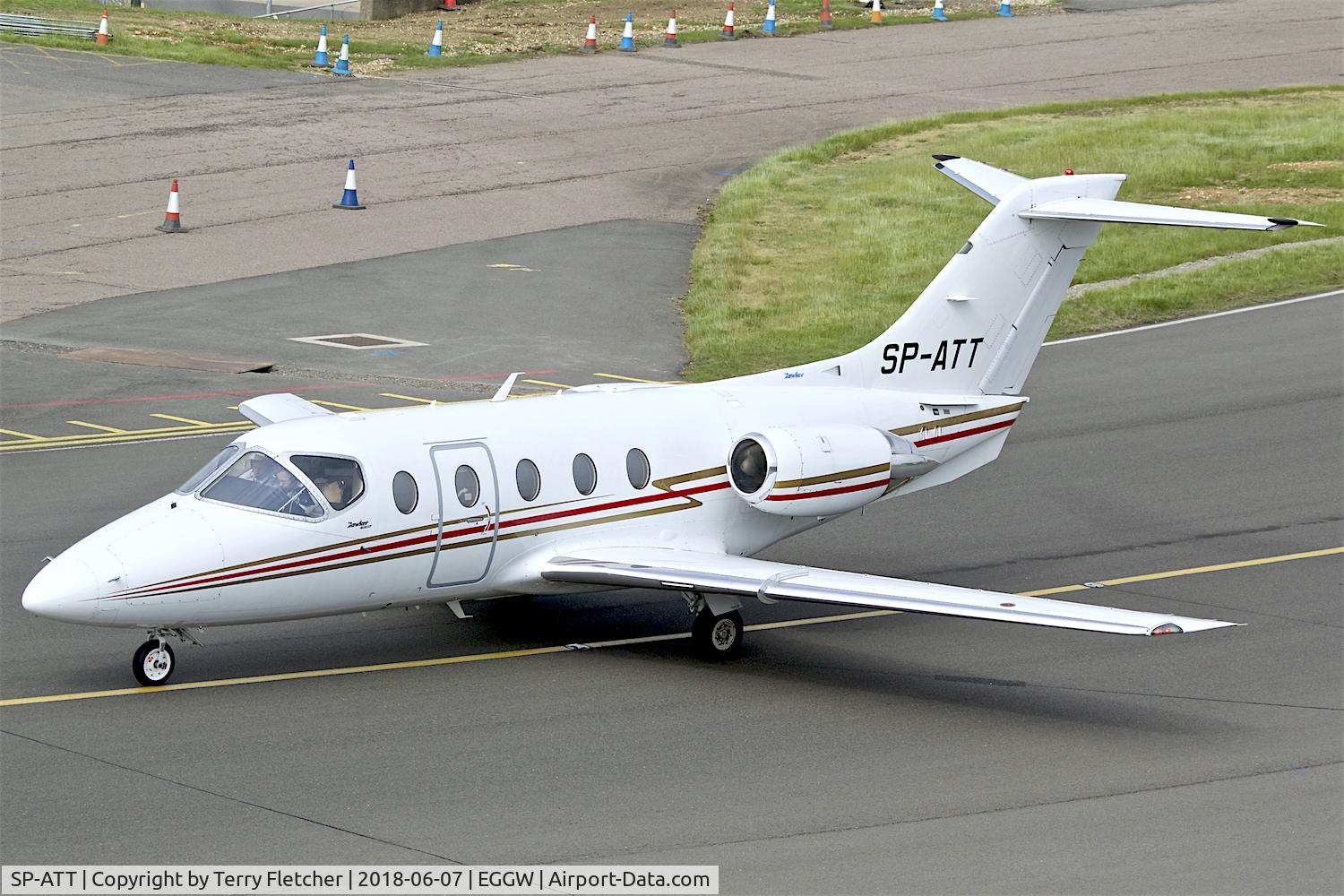 SP-ATT, 2006 Raytheon Beechjet 400A C/N RK-480, at London Luton