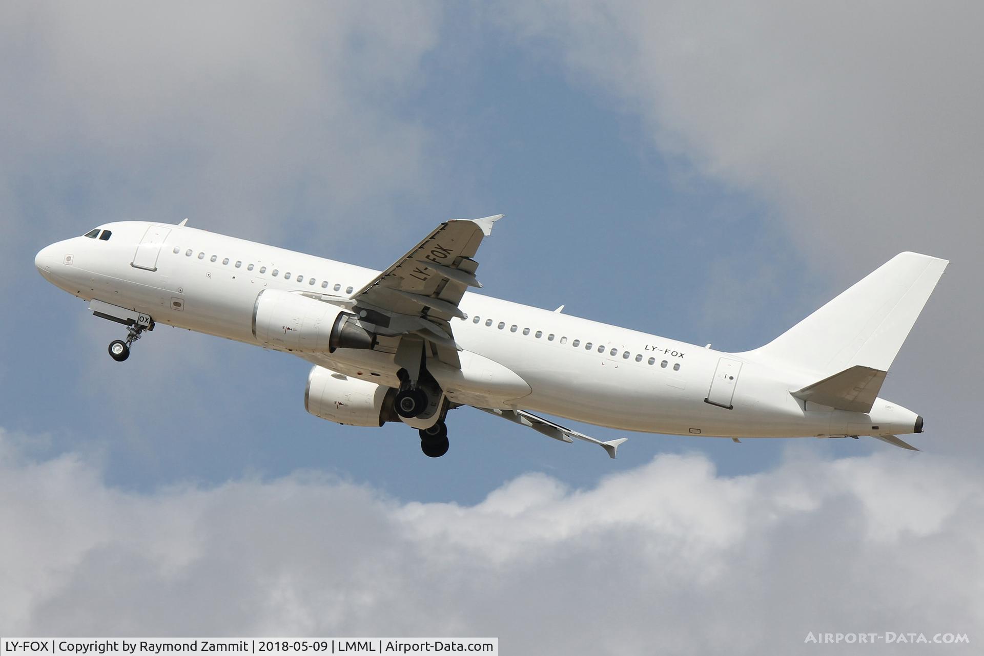 LY-FOX, 1999 Airbus A320-214 C/N 1087, A320 LY-FOX Getjets