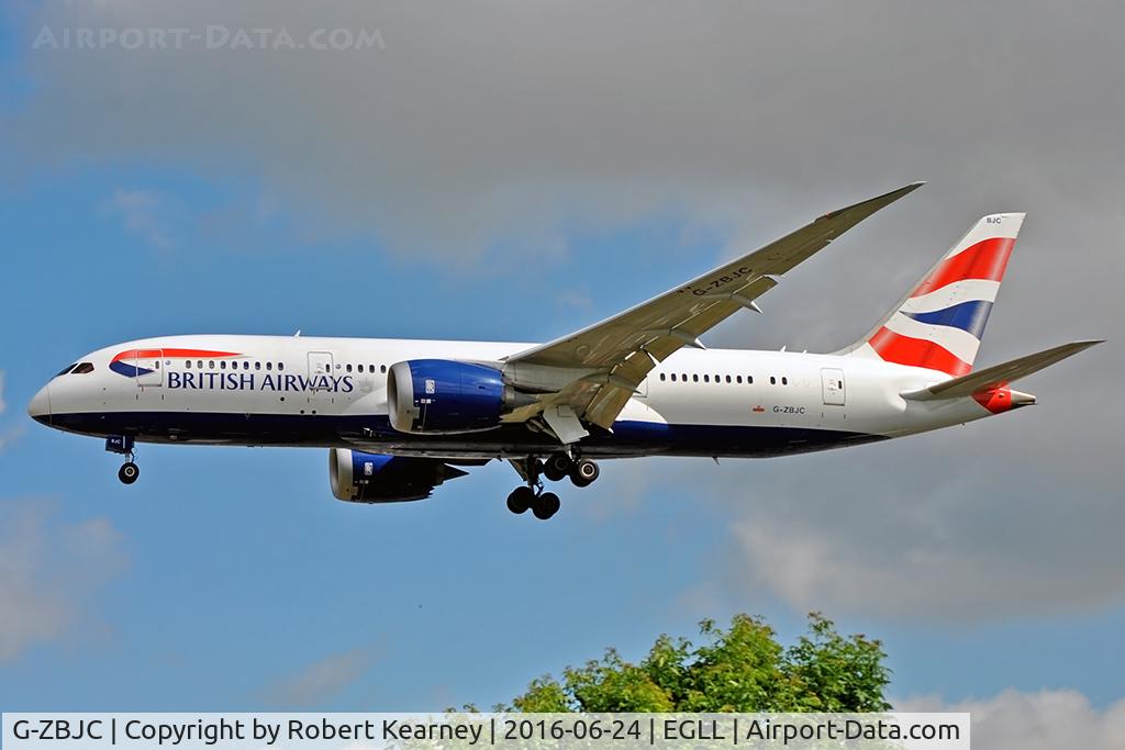 G-ZBJC, 2013 Boeing 787-8 Dreamliner C/N 38611, On short final R/W 27L