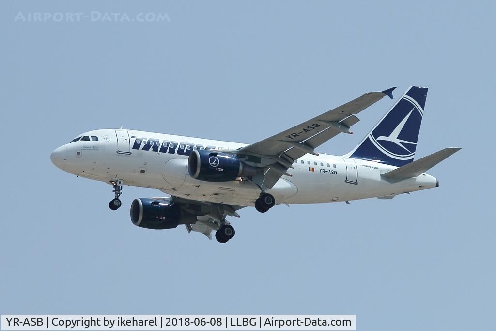 YR-ASB, 2006 Airbus A318-111 C/N 2955, Flight from Bucharest landing on runway 26.