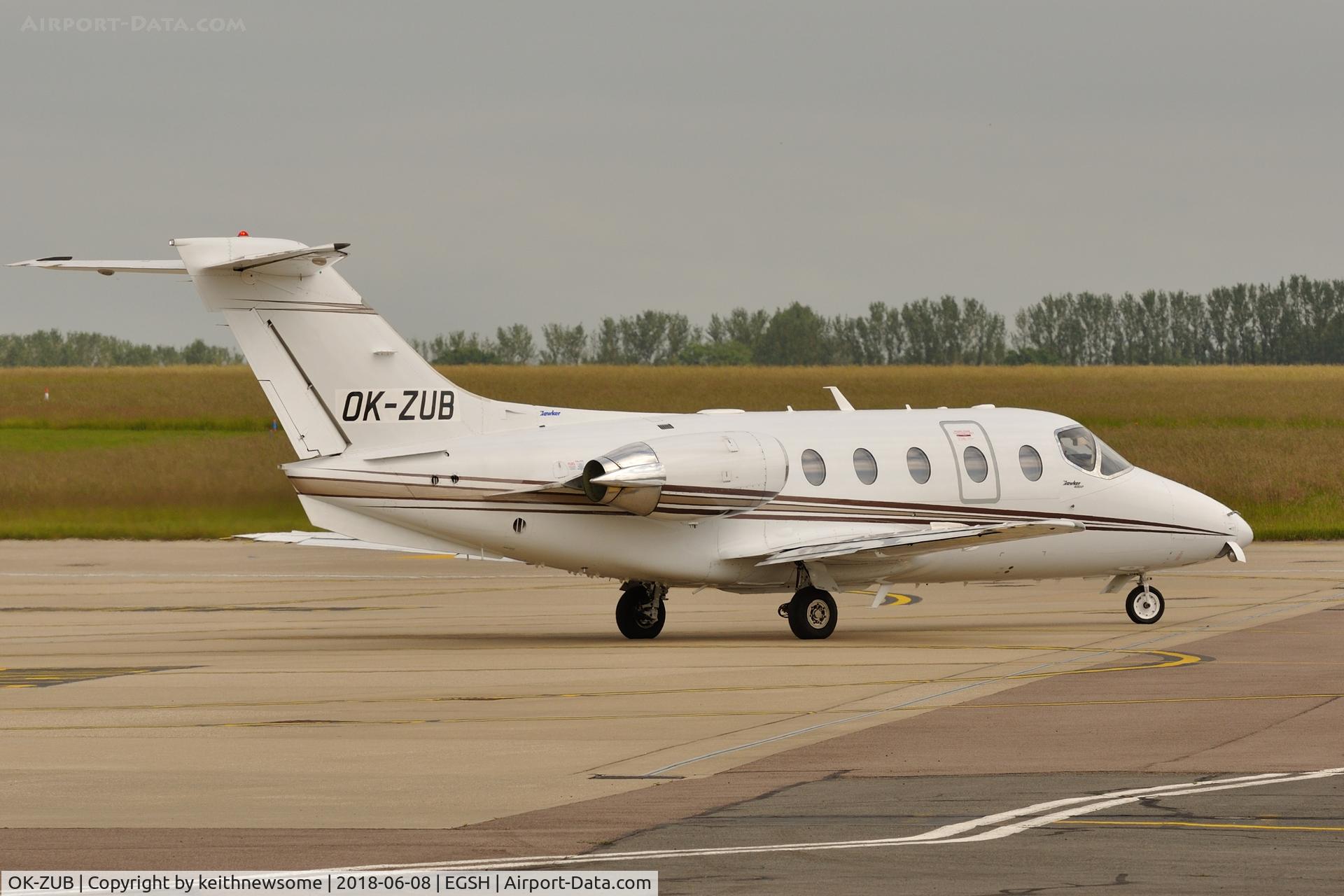 OK-ZUB, 2009 Raytheon Hawker 400XP C/N RK-552, Leaving Norwich for Luton.