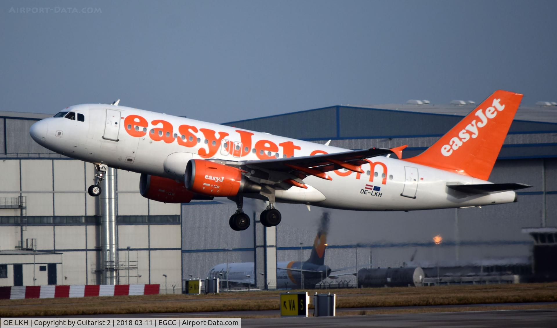 OE-LKH, 2006 Airbus A319-111 C/N 2827, At Manchester