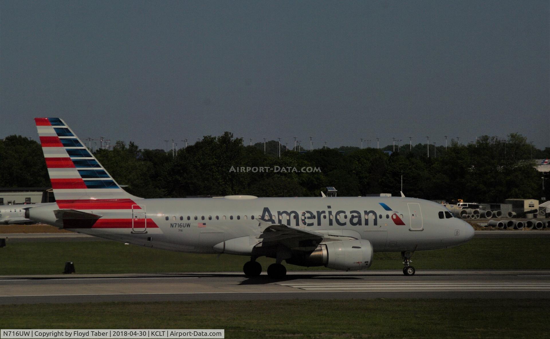 N716UW, 1999 Airbus A319-112 C/N 1055, Departing Charlotte