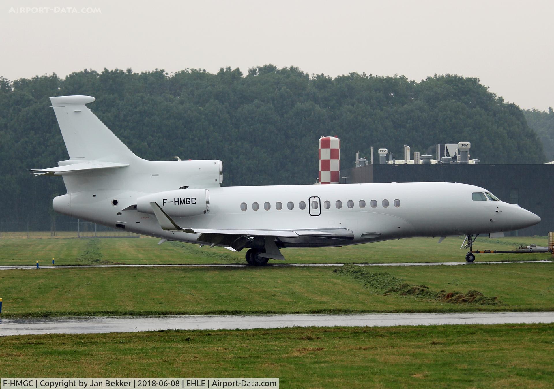 F-HMGC, 2008 Dassault Falcon 7X C/N 021, Lelystad Airport; just painted white