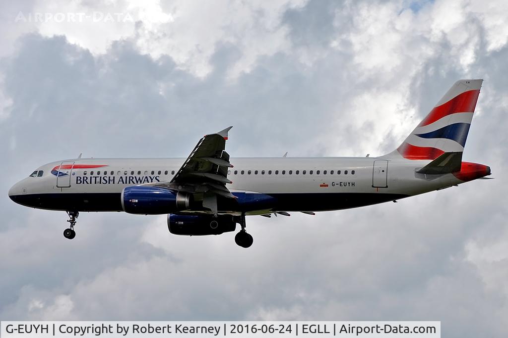 G-EUYH, 2010 Airbus A320-232 C/N 4265, On short final