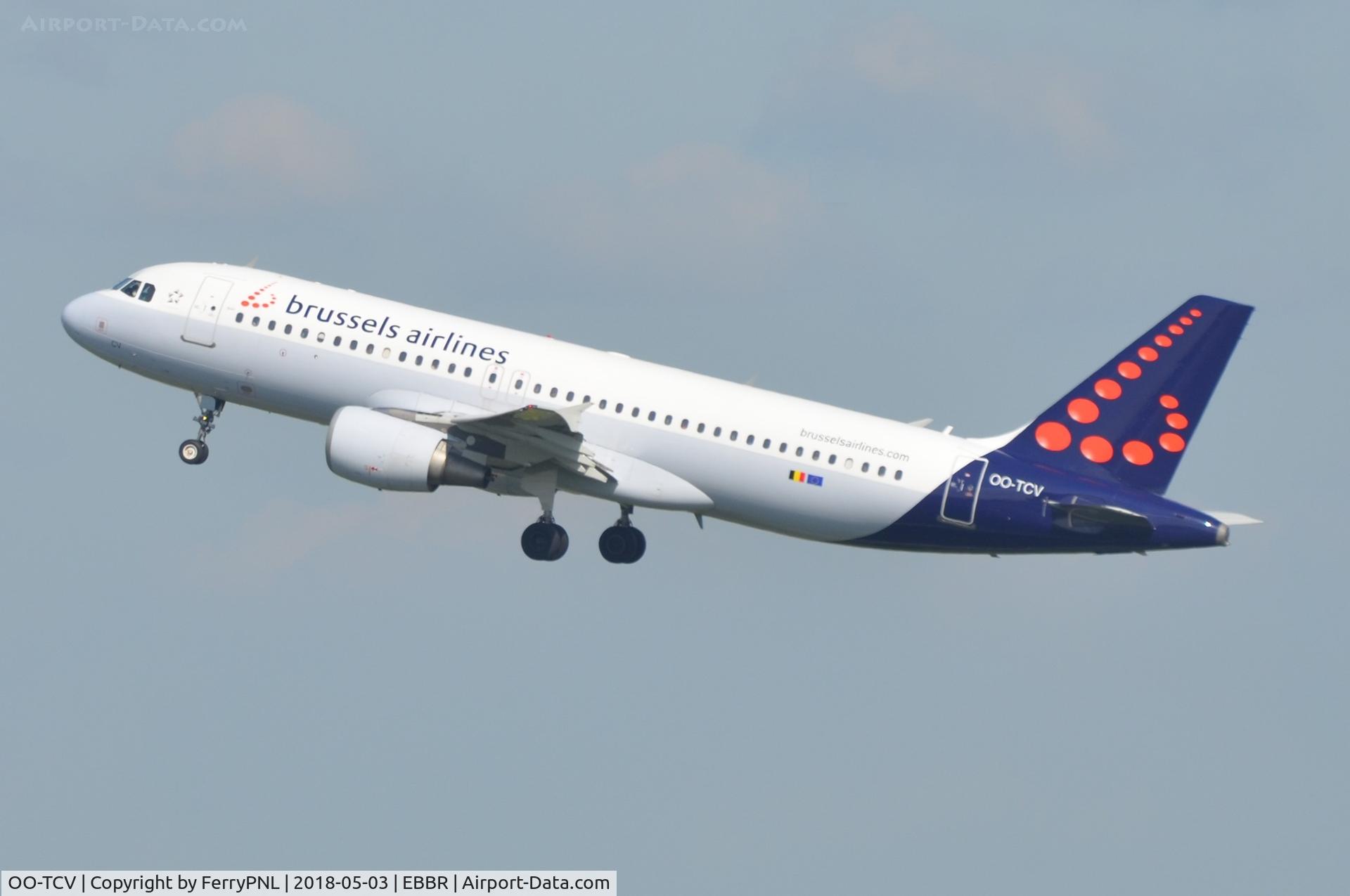 OO-TCV, 2003 Airbus A320-214 C/N 1968, Brussels A320 departing