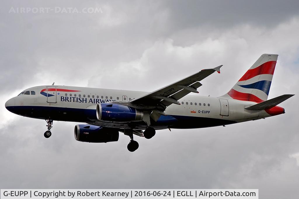 G-EUPP, 2000 Airbus A319-131 C/N 1295, On short final
