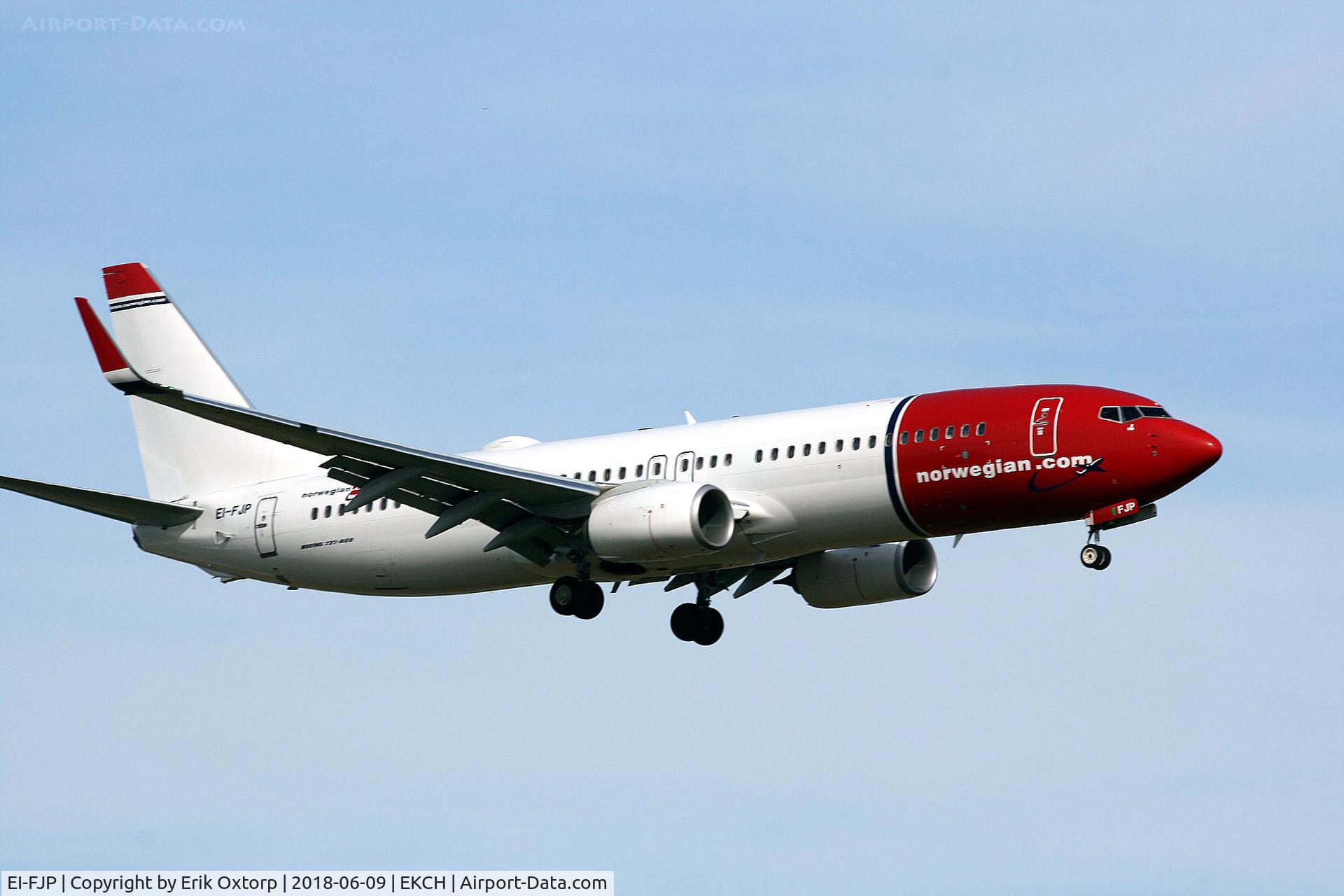 EI-FJP, 2016 Boeing 737-8JP C/N 42077, EI-FJP landing rw 22L