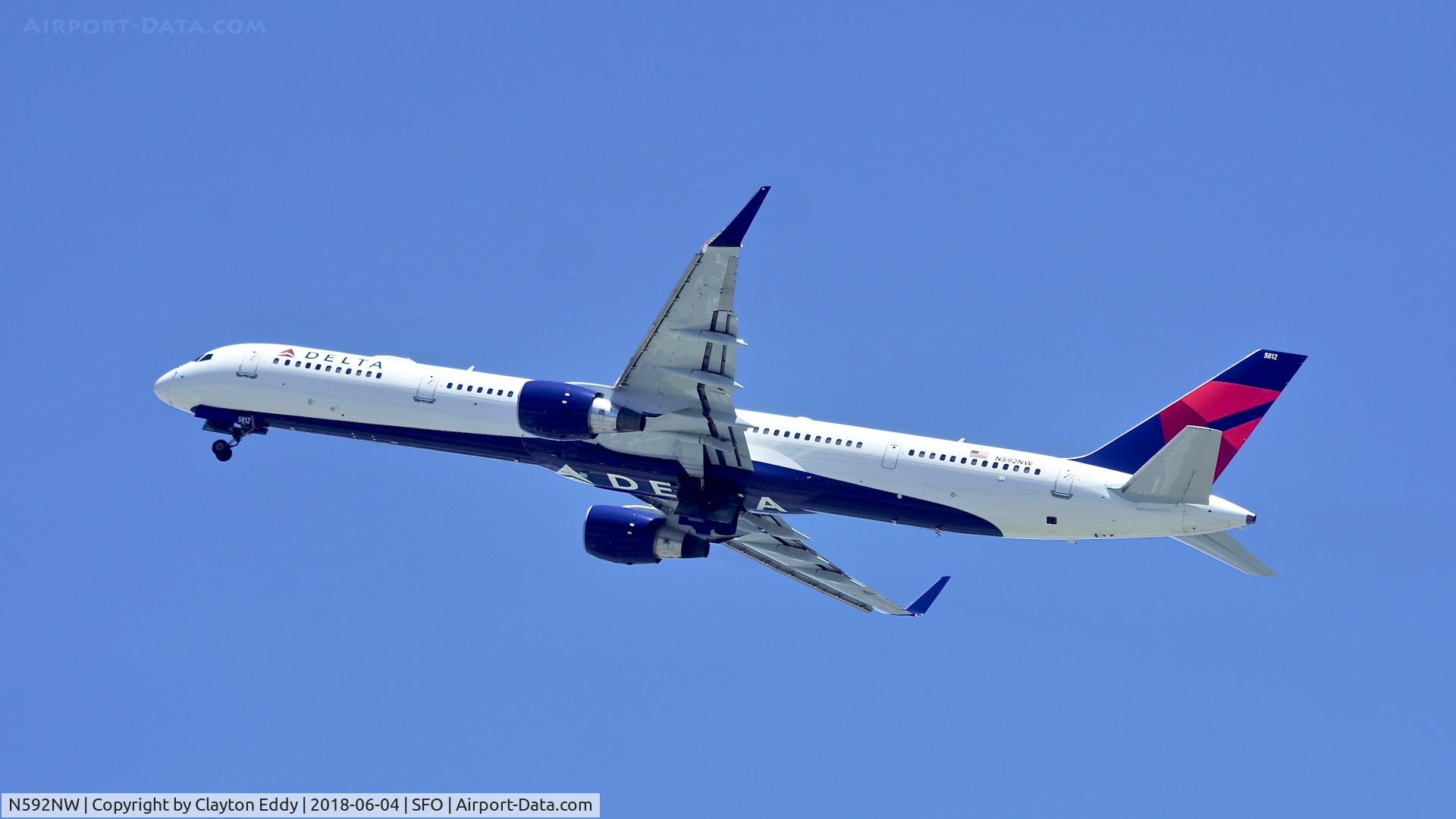 N592NW, 2003 Boeing 757-351 C/N 32992, SFO 2018.