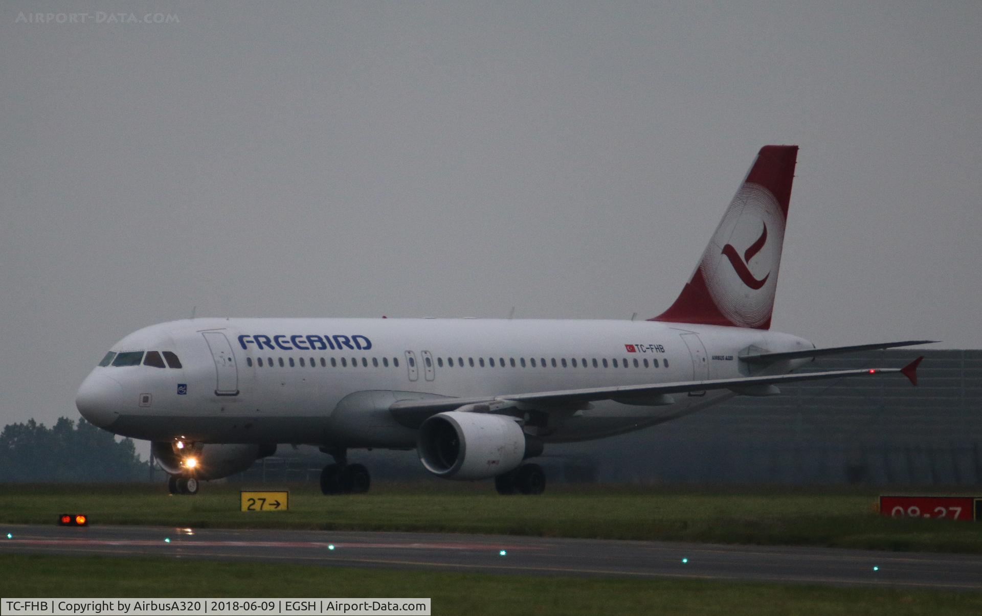 TC-FHB, 2007 Airbus A320-214 C/N 3025, Arriving on RWY 09
