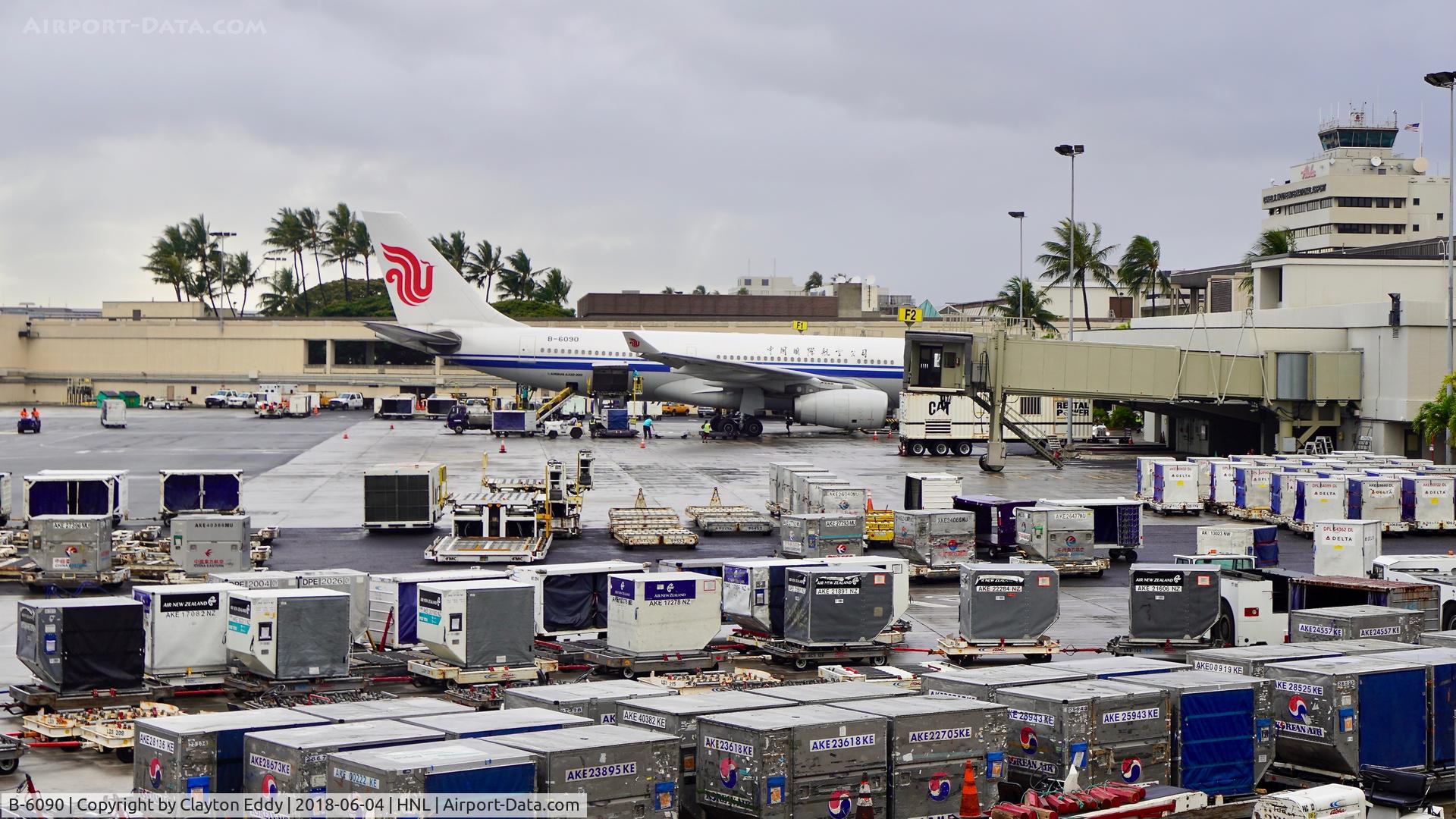 B-6090, 2007 Airbus A330-243 C/N 860, HNL 2018.