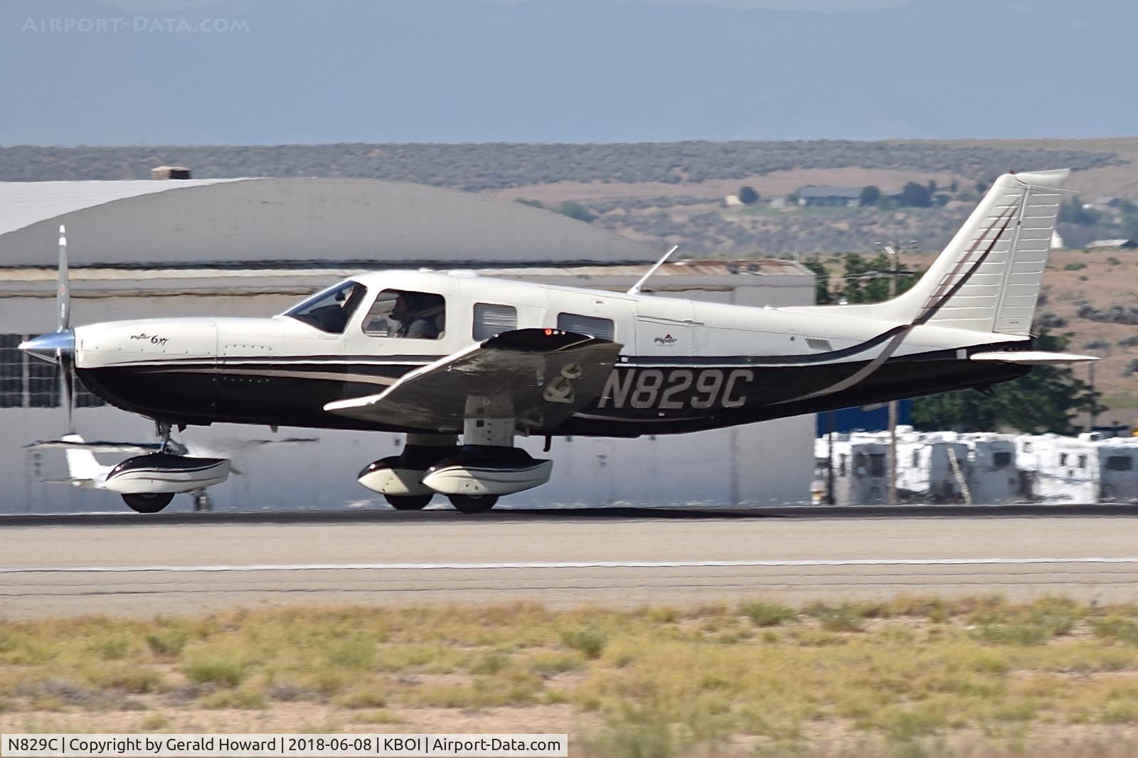 N829C, 2005 Piper PA-32-301XTC Saratoga C/N 3255039, Take off on RWY 10R.